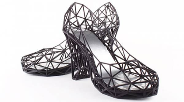 Couture footwear enters the space age with this Mary Huang 3D Printed Shoe