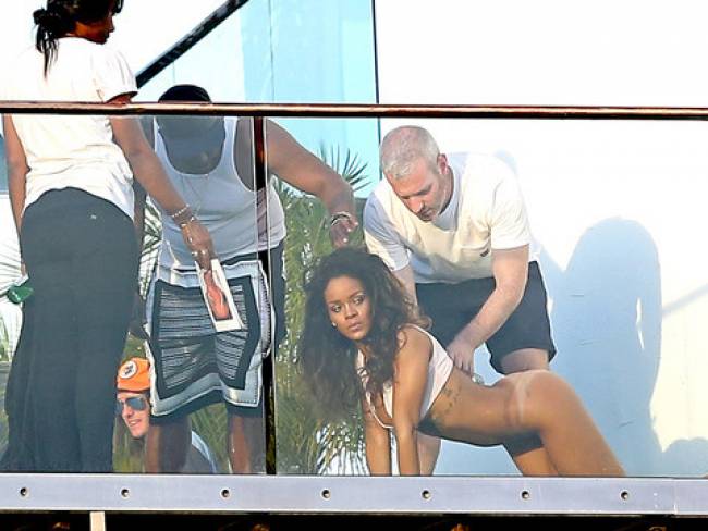 Rihanna brings the heat wherever she roams