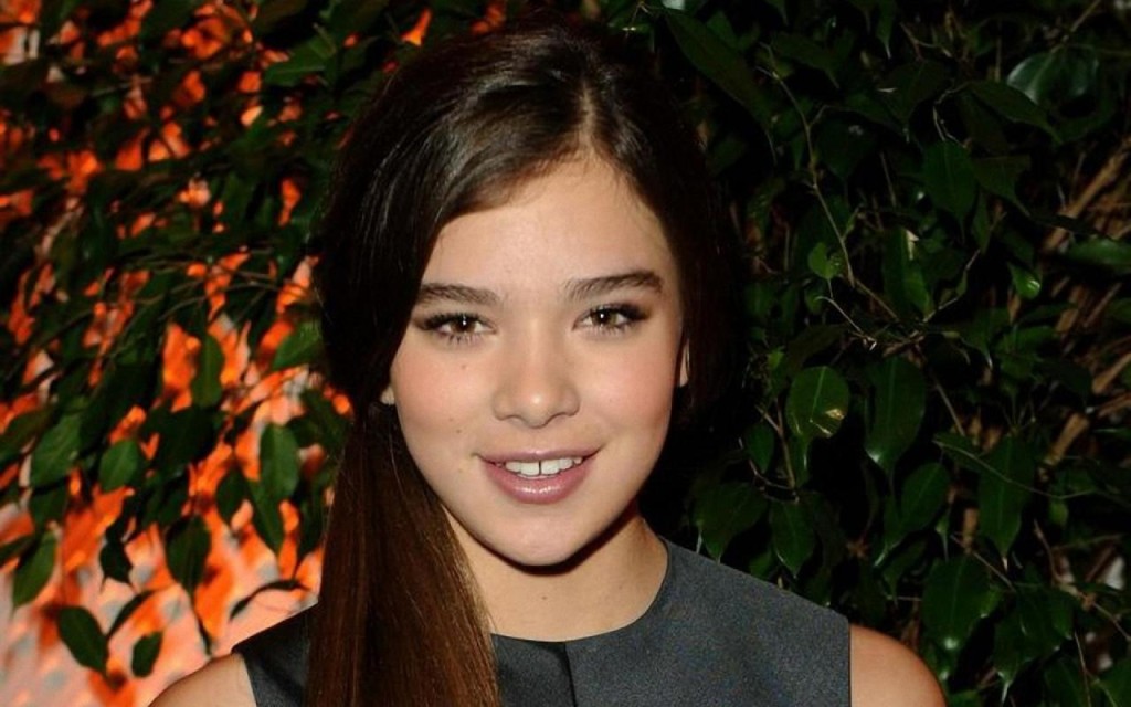 Hailee Steinfeld Pitch Perfect 2